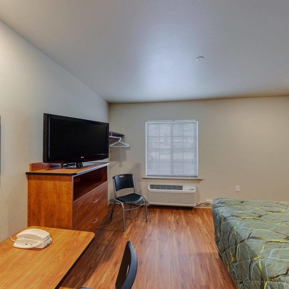 Extended Stay America Select Suites - Indianapolis - Lawrence Exterior foto